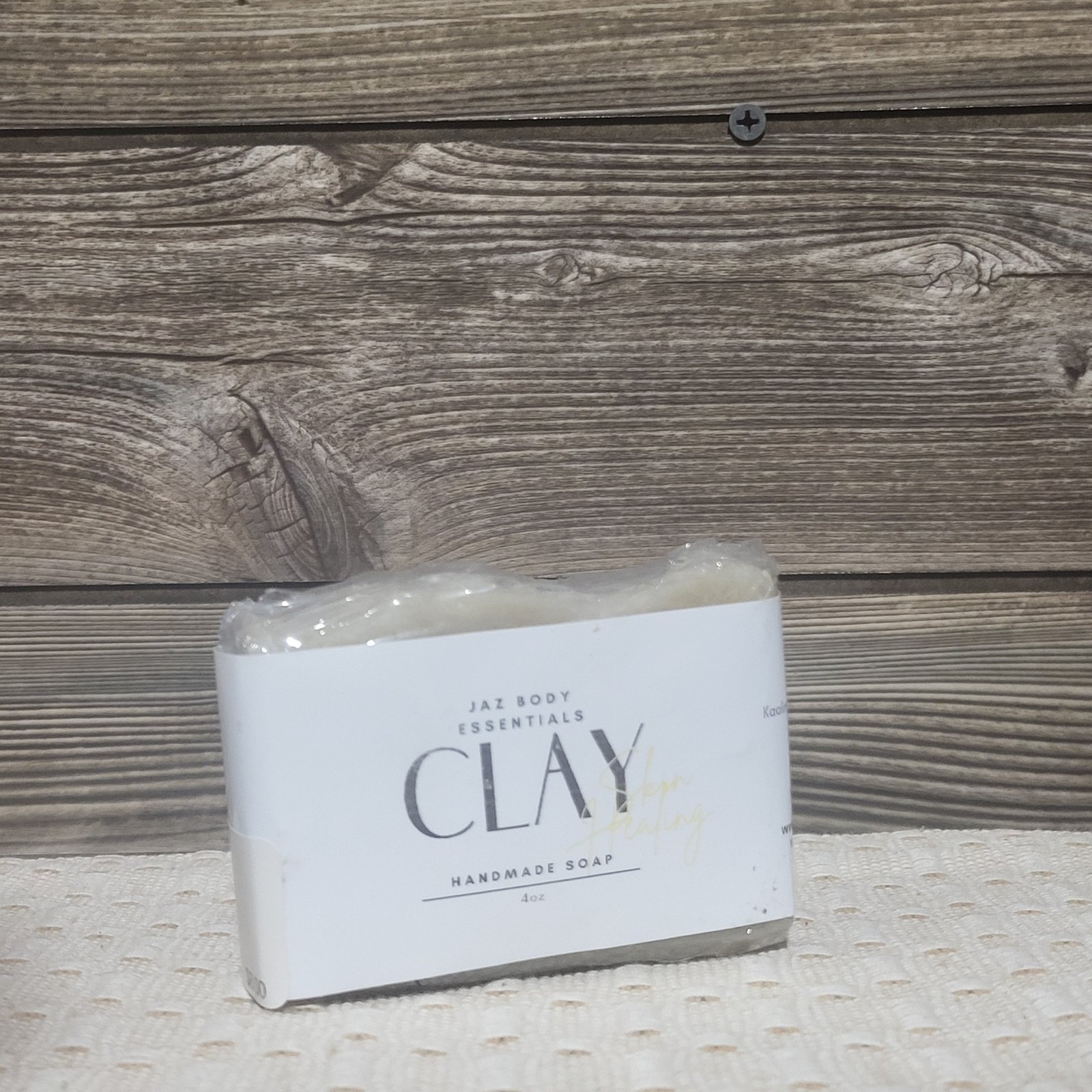 Clay skin healing soap bar by NINÜ